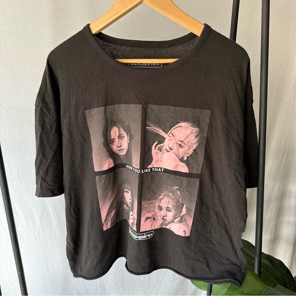Black Pink Band Boxy Raw Hem Graphic Tee / Size XXL but best L-XXL